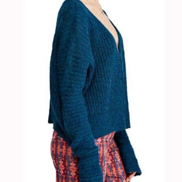 “NEW” Free People Moonbeam V-Neck Sweater - Picture 2 of 4